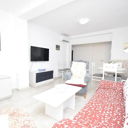 Allonaya - Arena Apartamento *